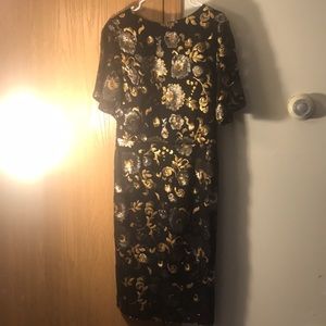 THE LIMITED! Black and gold formal dress size 8!